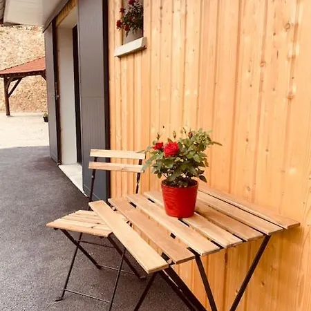 Couette-café Domaine Miltat - Crayere 3*