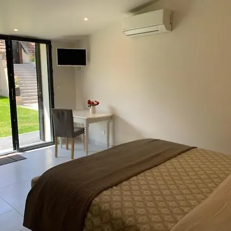 Bed & Breakfast Domaine Miltat - Crayere